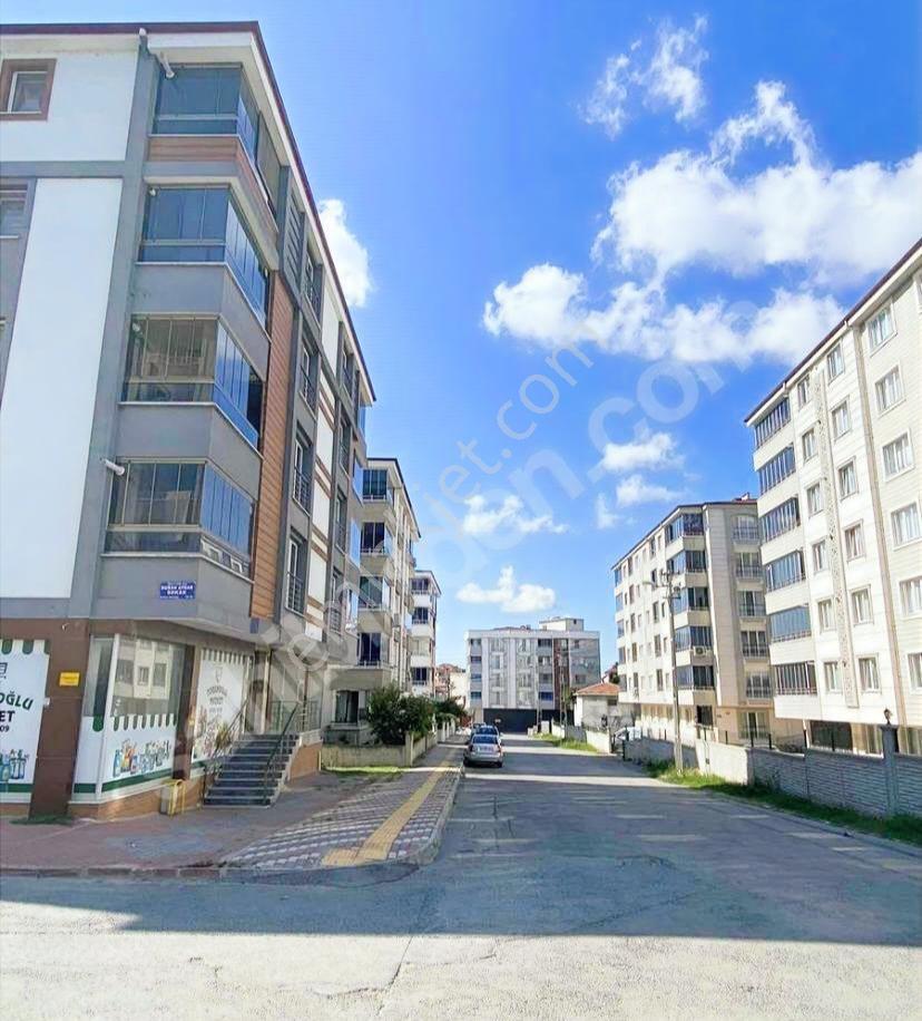 Edis Emlak Birol Acar Dan Mevlanada Kiralık180 M2 Fırsat Dükkan