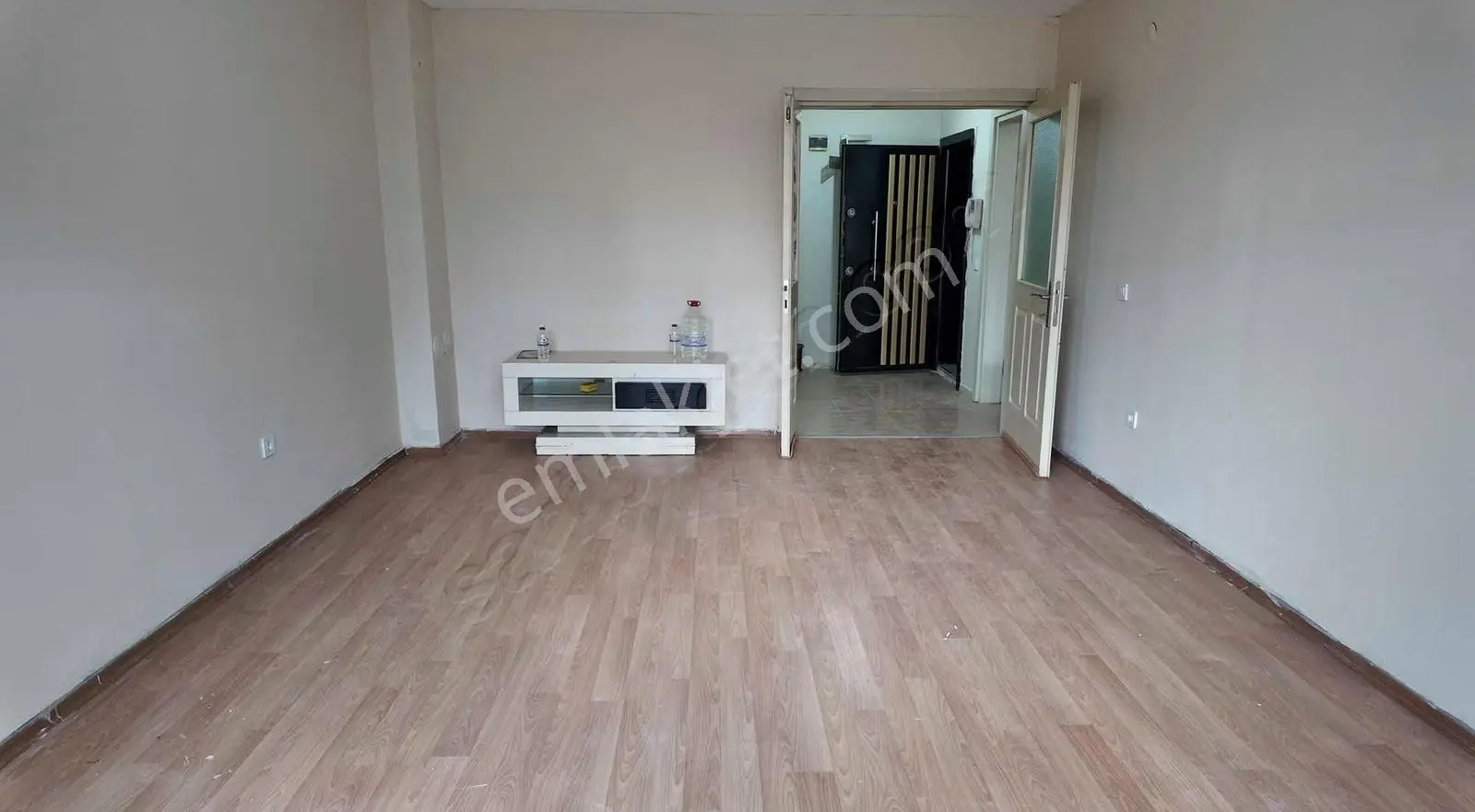 Kiralık Kent Konut 2 De 2+1 70m² Zemin Kat Daire - Görsel 3