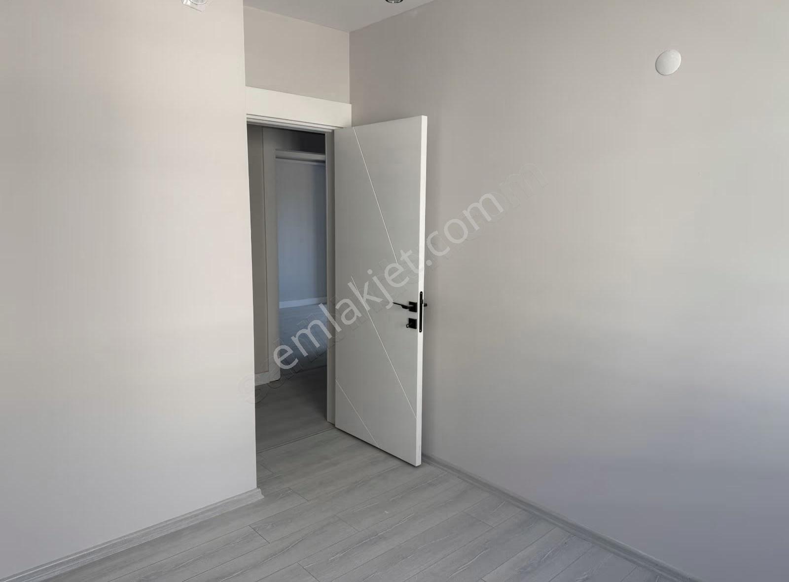 Merkezde Kiralık Sıfır Daire - Görsel 16