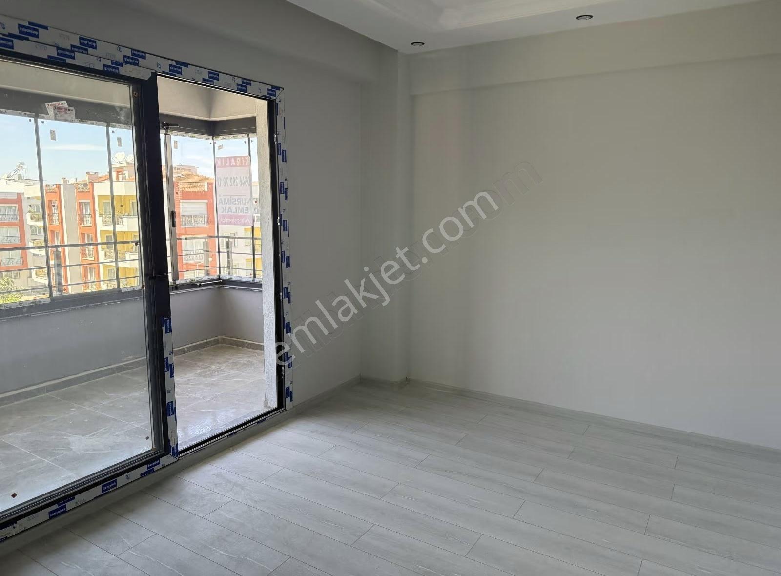Merkezde Kiralık Sıfır Daire - Görsel 12