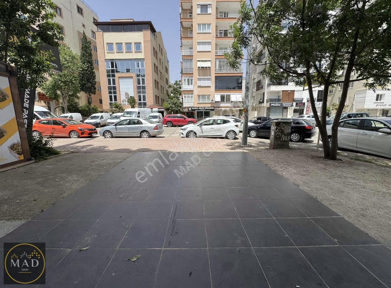 Emsalsiz Konumda İşlek Cadde Üzerinde - Görsel 6