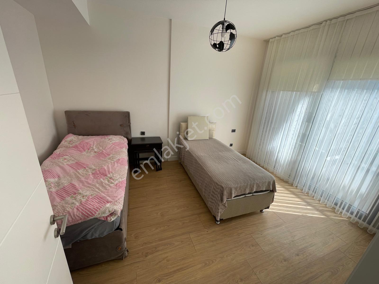 Turyap Çeşme Ayasaranda Terrace Park'ta Kiralık Eşyalı 2+1 Daire - Görsel 21