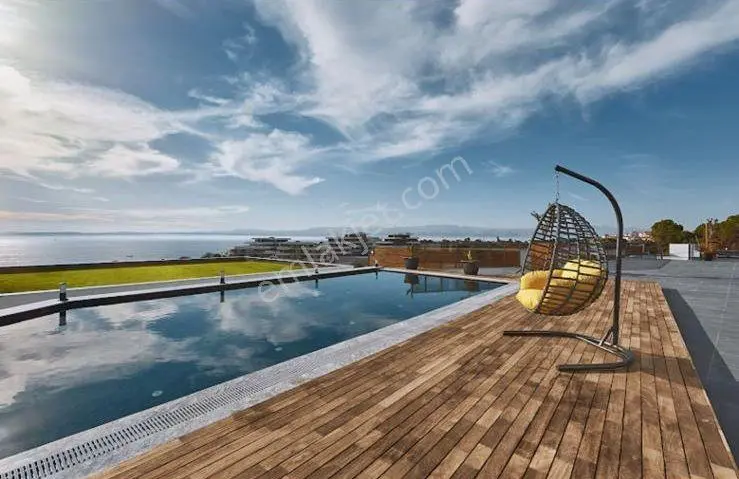 Turyap Çeşme Ayasaranda Terrace Park'ta Kiralık Eşyalı 2+1 Daire - Görsel 3