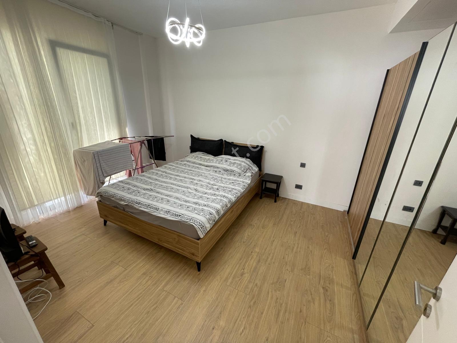 Turyap Çeşme Ayasaranda Terrace Park'ta Kiralık Eşyalı 2+1 Daire - Görsel 18