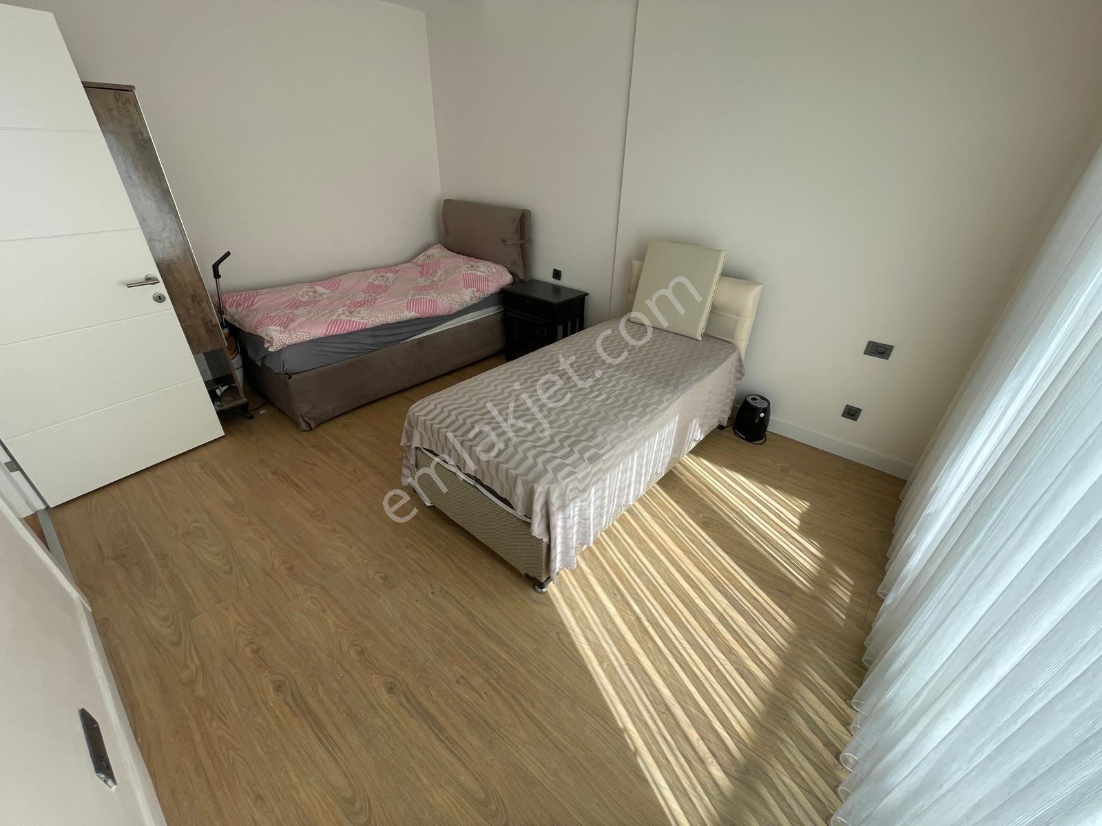 Turyap Çeşme Ayasaranda Terrace Park'ta Kiralık Eşyalı 2+1 Daire - Görsel 22