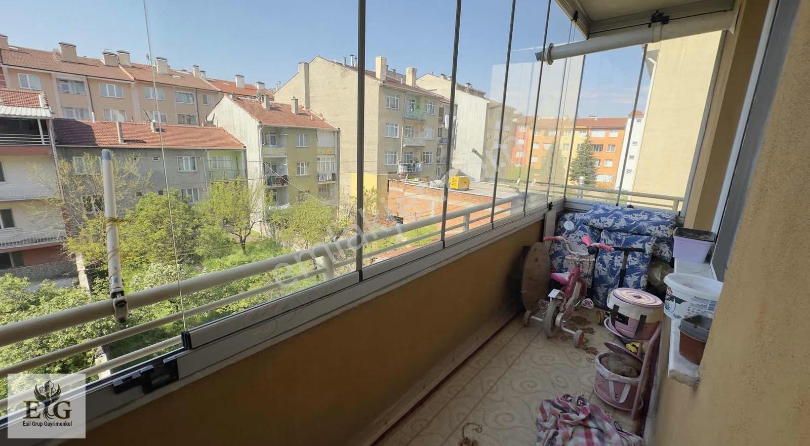 Ali Rıza Efendi Bulvarı'nda Kiralık 3+1 Daire (3. Kat) - Görsel 12
