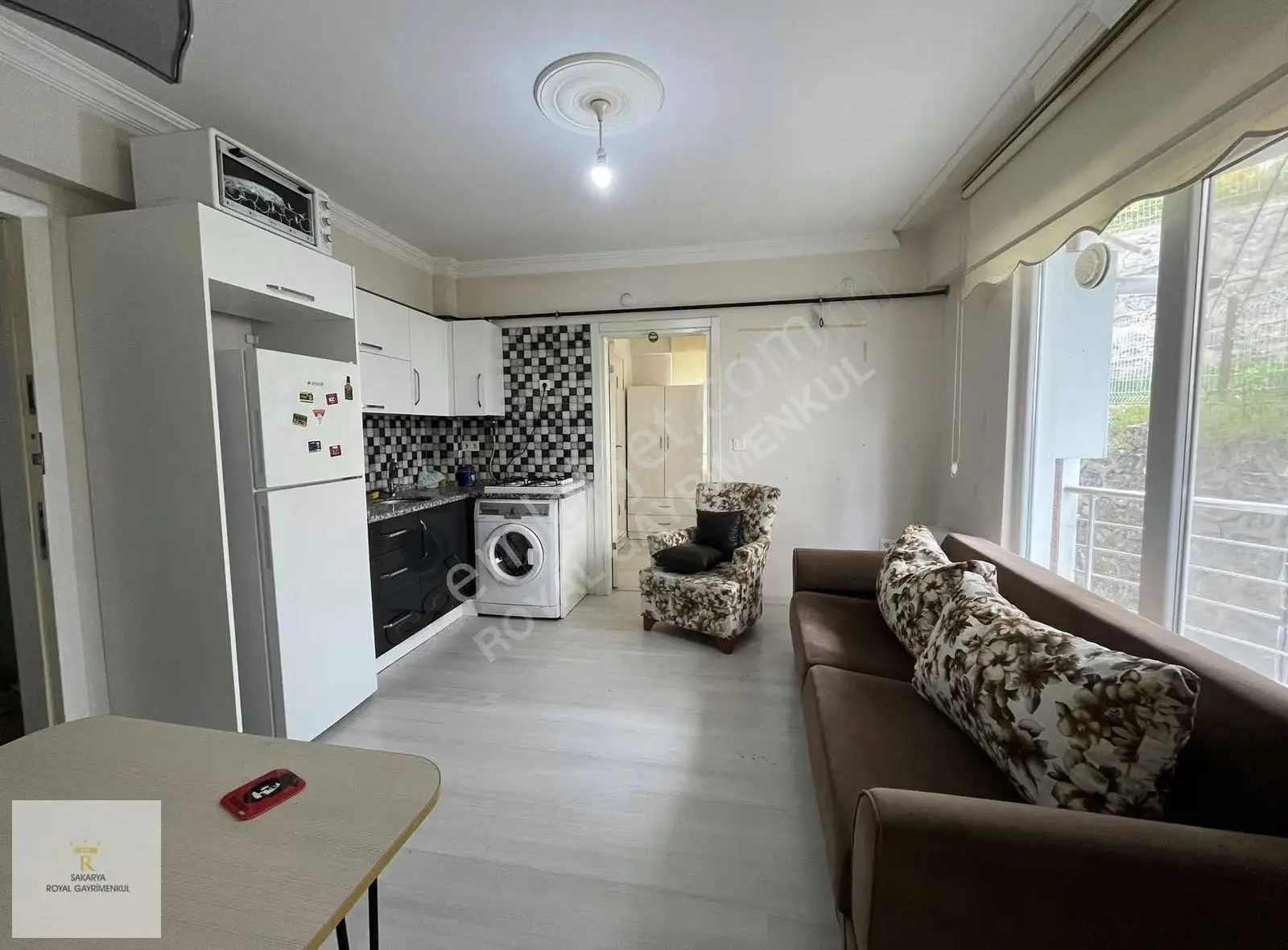 Sakarya Royal'den Havuzlu Loca Rezidans'ta Eşyalı Kiralık Daire - Görsel 4