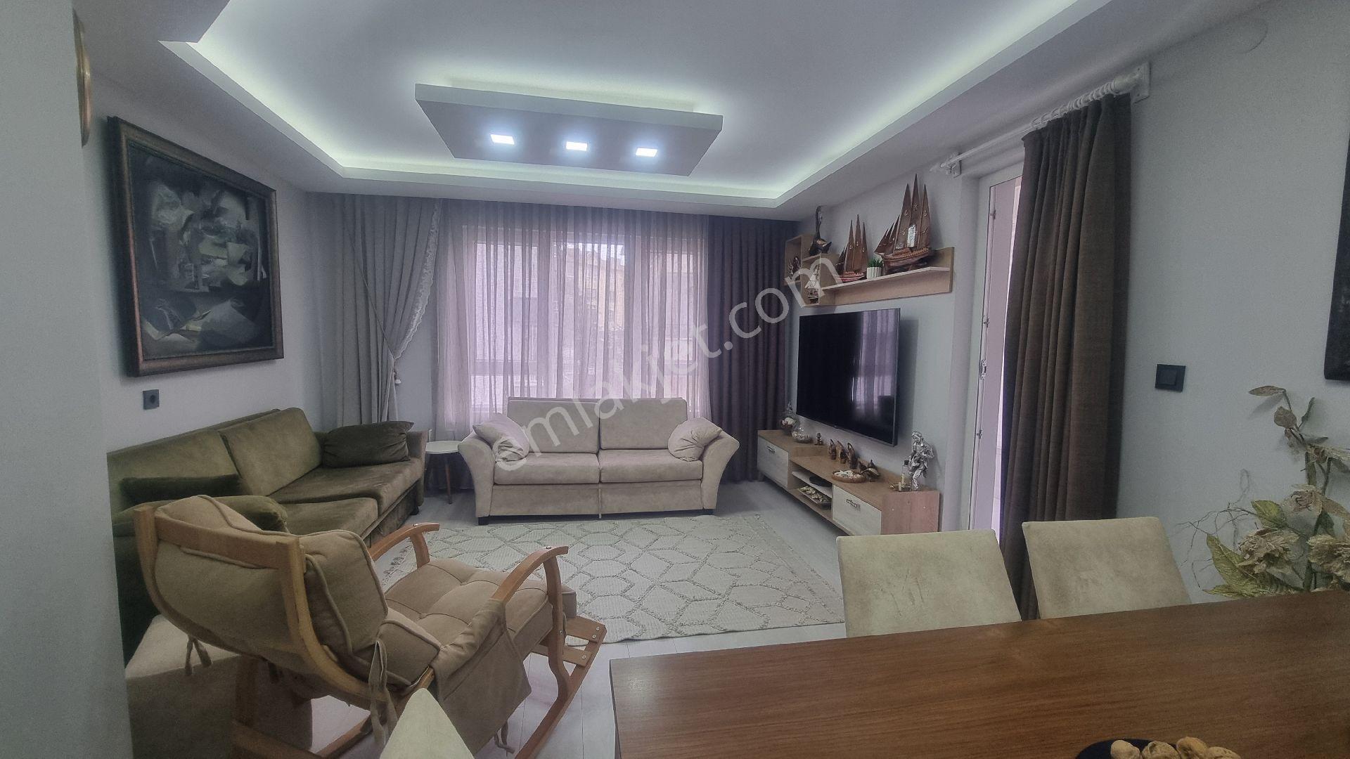 Ayvalı Kardeşlerde Katta Full Yapılı Asansörlü