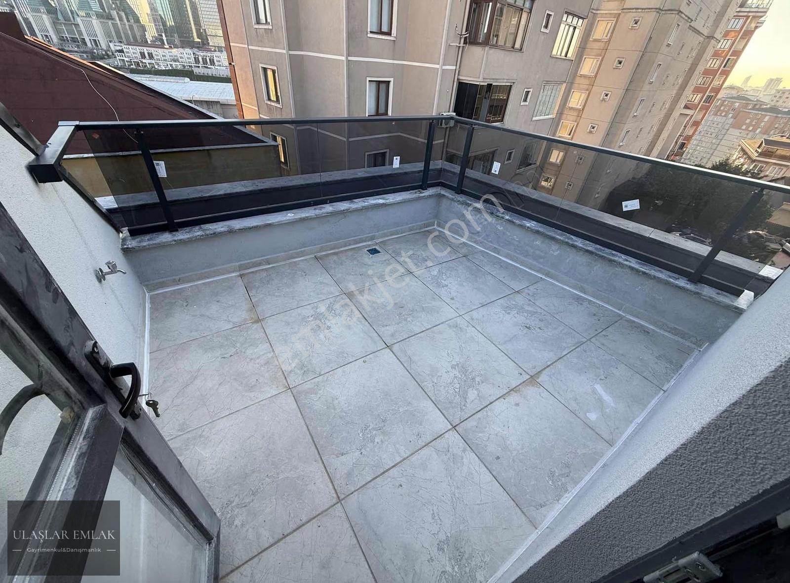 Finans Merkezi Ve Metronun Yanında 3+1 150m2 *sıfır* Lüks Dublex - Görsel 8