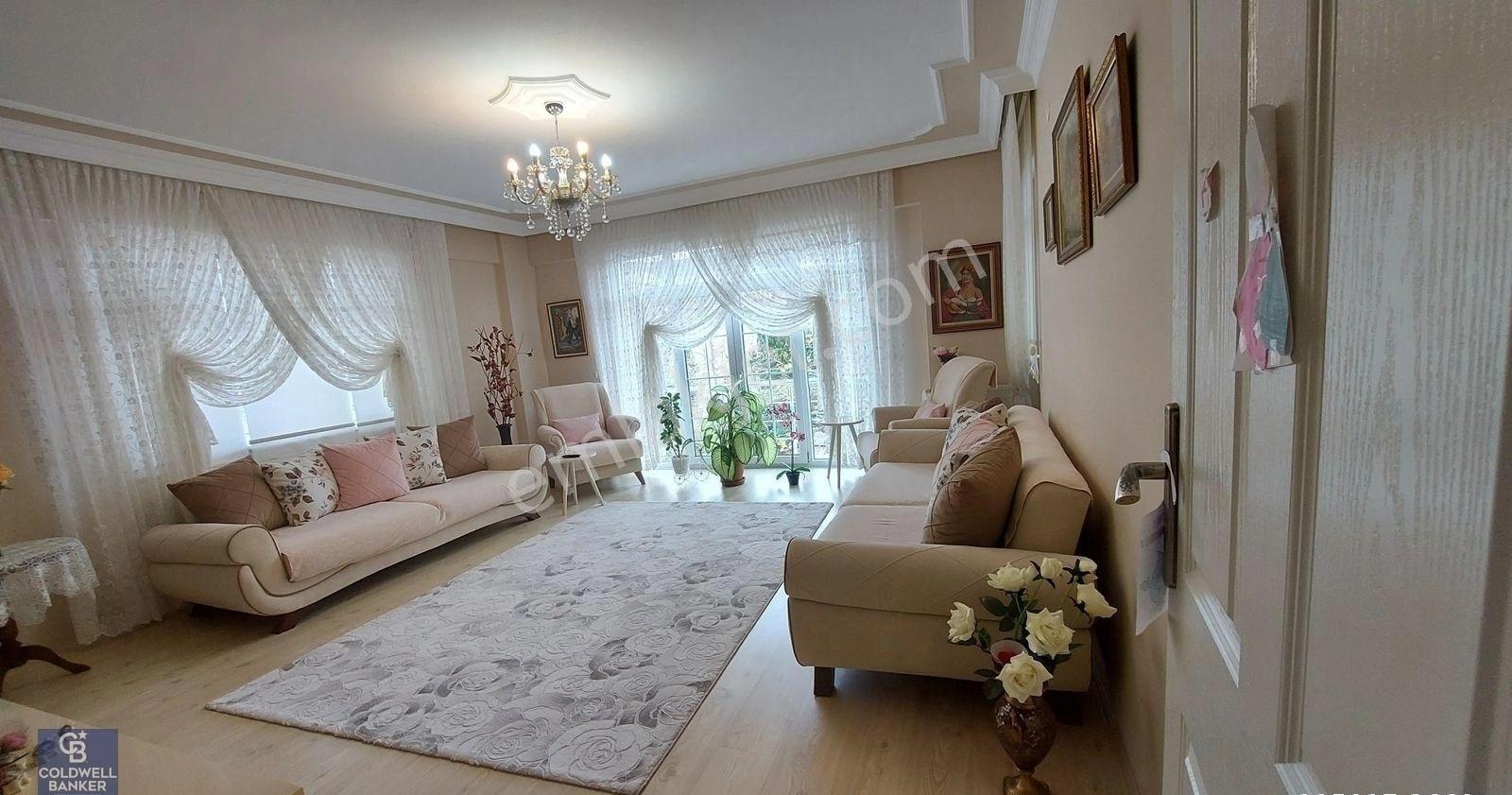 Yenikent Satılık Senem Balcı Sitesi 5+1 Geniş Ve Bakımlı Daire - Görsel 23