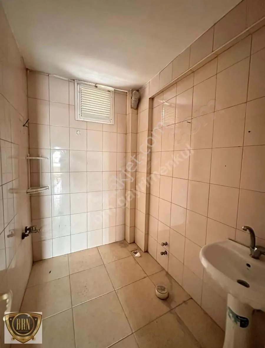 Brn Emlak'tan Selçuklar Mahallesin'de 3+1 Kiralık Daire - Görsel 7