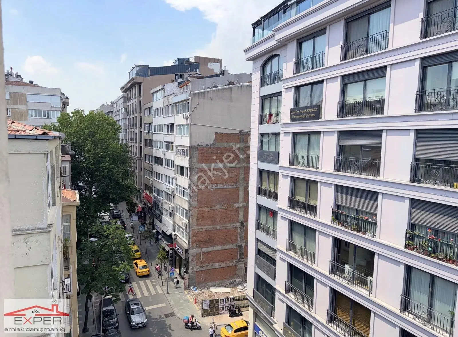 Valikonağı Caddesi'nde; 100m2 Bakımlı, Aydınlık 3+1 Köşe Daire: - Görsel 4