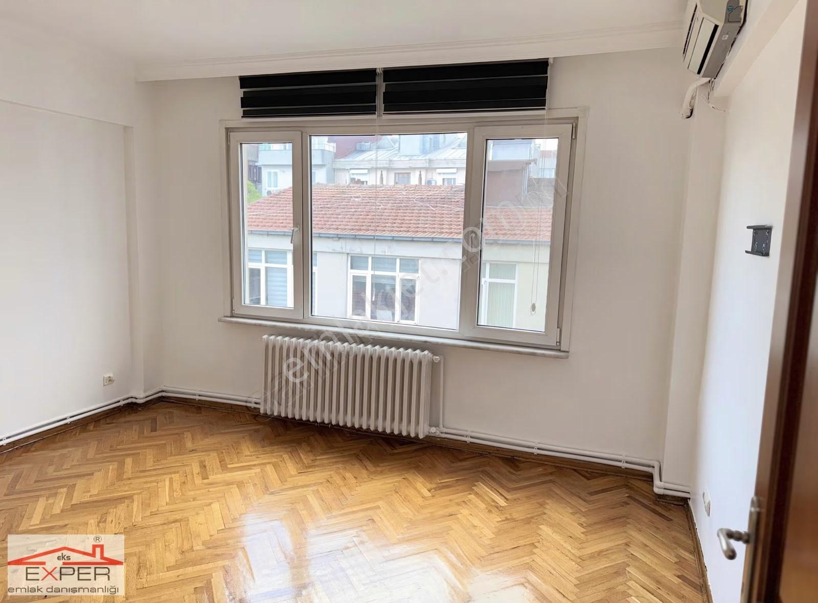 Valikonağı Caddesi'nde; 100m2 Bakımlı, Aydınlık 3+1 Köşe Daire: - Görsel 9