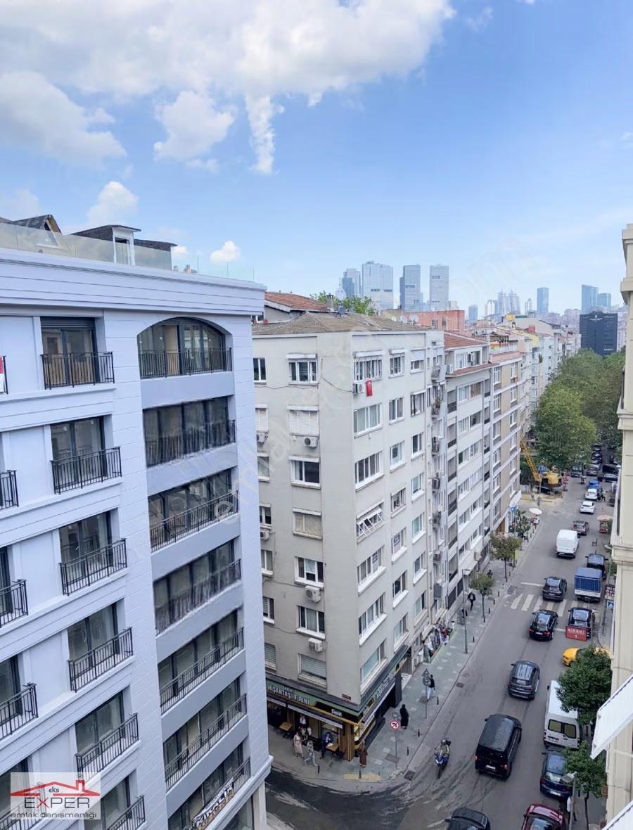 Valikonağı Caddesi'nde; 100m2 Bakımlı, Aydınlık 3+1 Köşe Daire: - Görsel 8