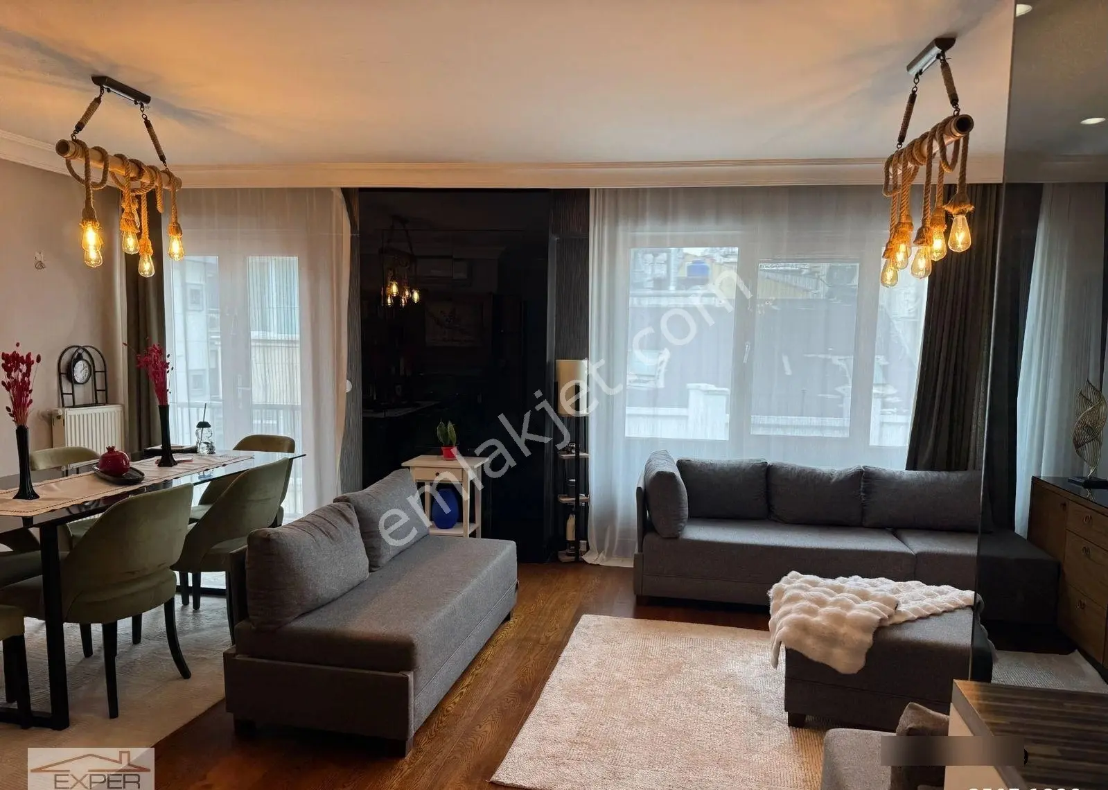 Nişantaşı Residance De 2+1 85m2 + 12 M2 Teraslı Bakımlı Dublex Daire