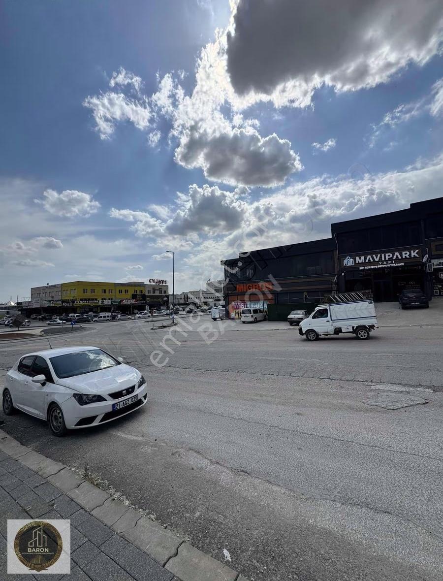 Barondan Aydınlar Ana Cadde Üzeri 220 M2 İşyeri - Görsel 4