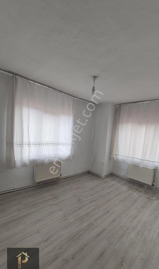 Gündoğdu Mahallesi 2+1 Kiralık - Görsel 12