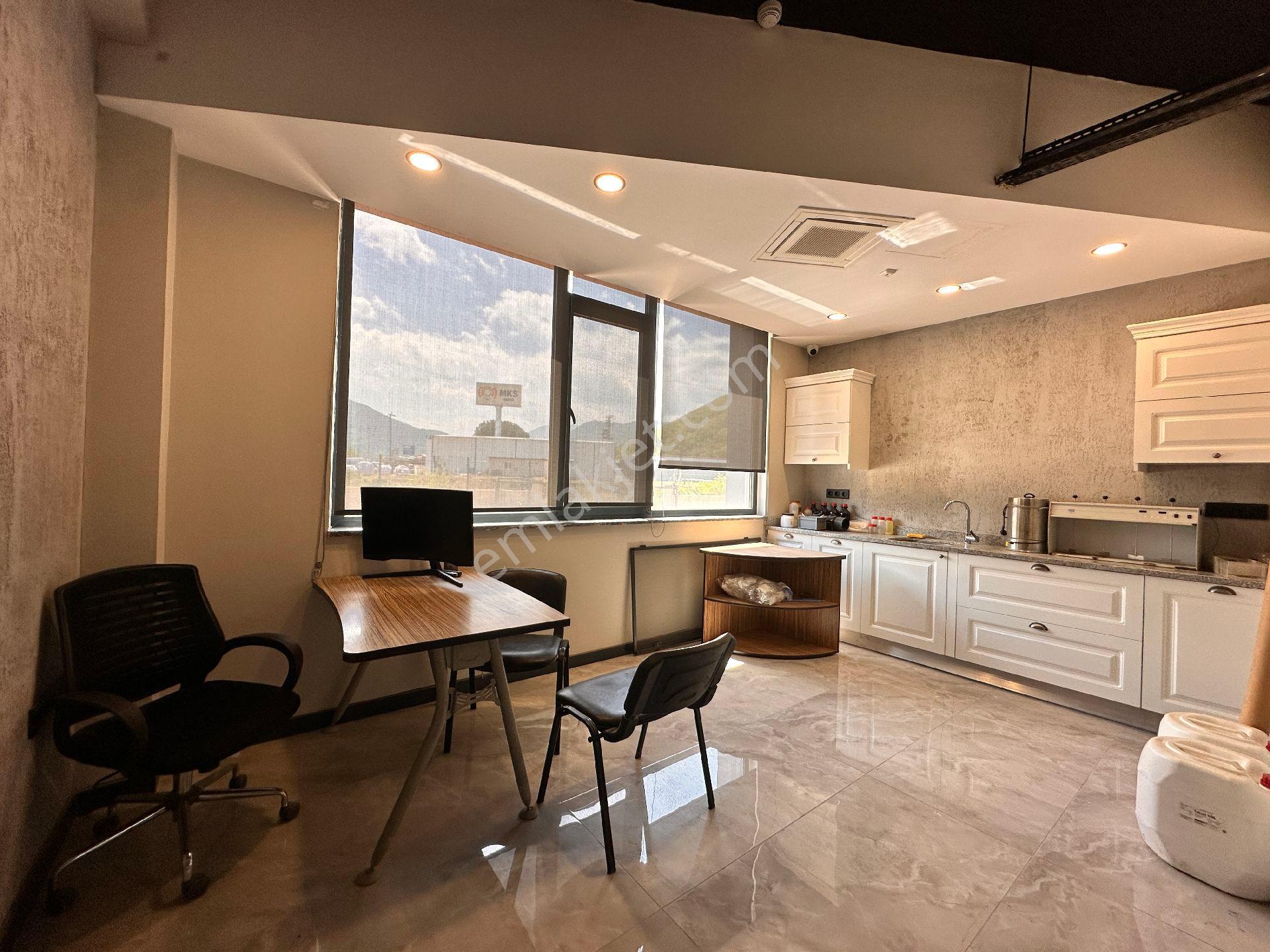 Remax Mavi Senem Koç Sakarya Arifiye'de Kiralık 3460m2 Fabrika - Görsel 8