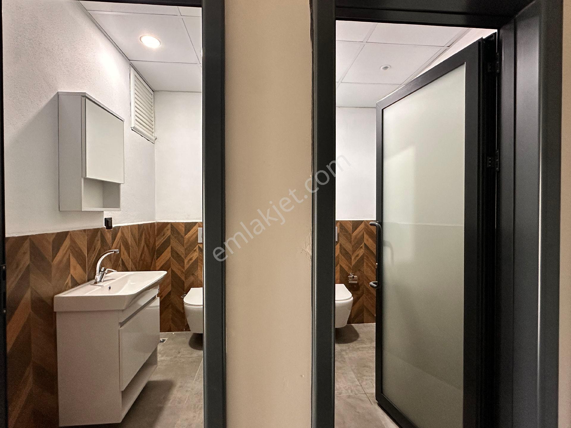 Remax Mavi Senem Koç Sakarya Arifiye'de Kiralık 3460m2 Fabrika - Görsel 26