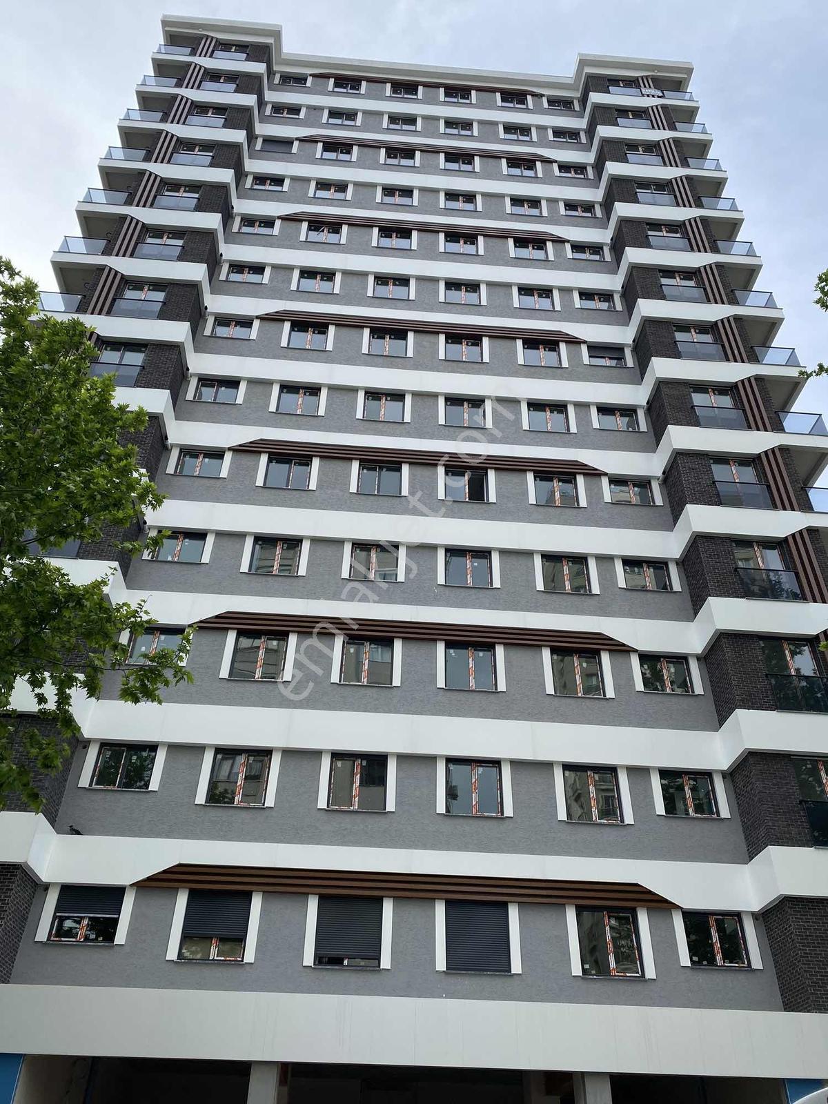 Turyap'tan Minibüs Caddesine Yürüme Mesafesinde Sıfır 2+1 - Görsel 24