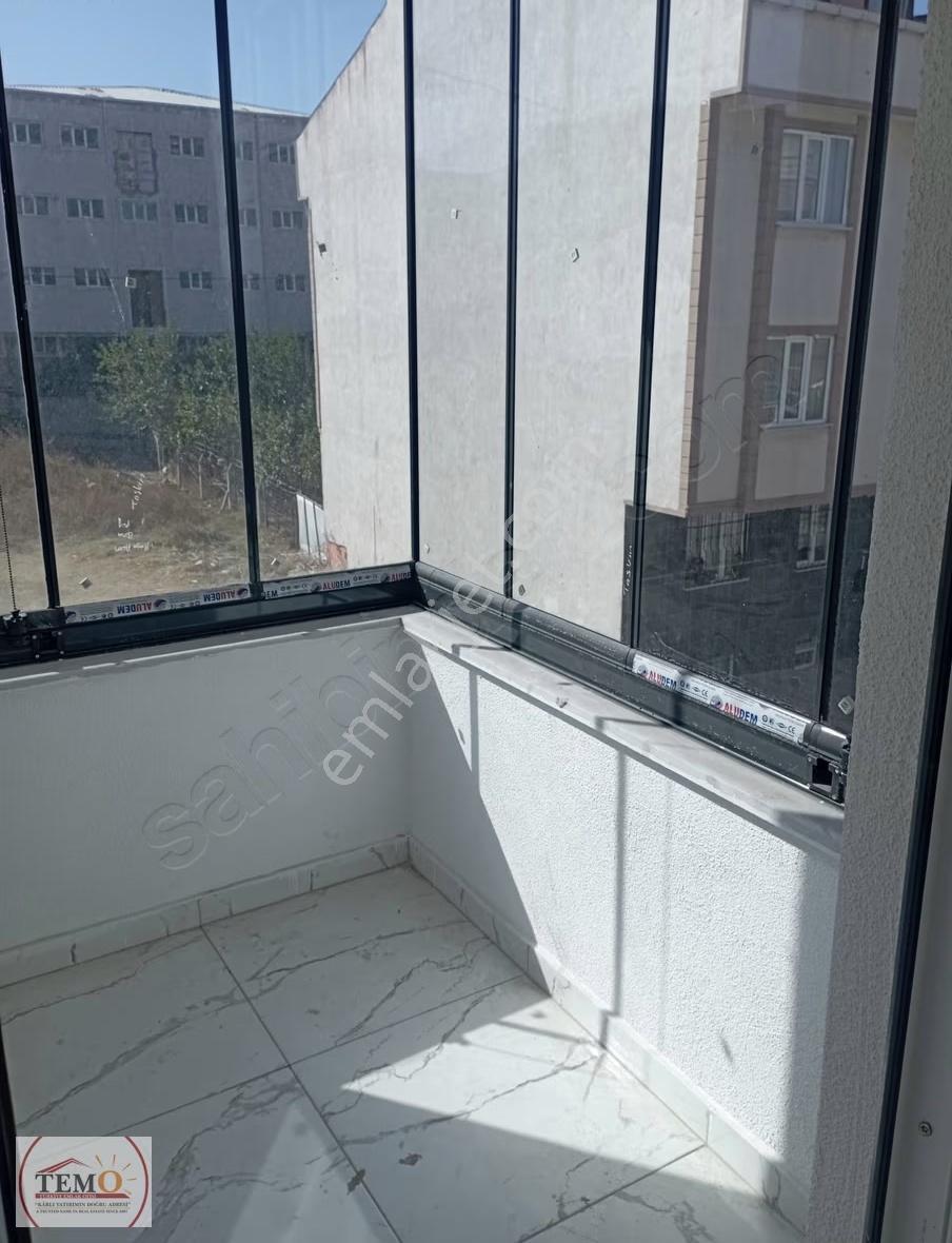 Haraççı Göçmenkentte Sıfır Binada Lüks 90 M² Satılık - Görsel 6