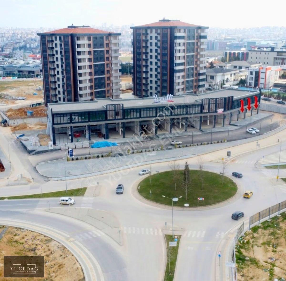 Banettin Suit Cadde'de Ticari İşletme Ruhsatlı Kiralık Dükkan - Görsel 35