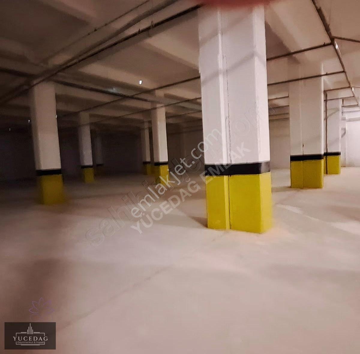 Banettin Suit Cadde'de Ticari İşletme Ruhsatlı Kiralık Dükkan - Görsel 32