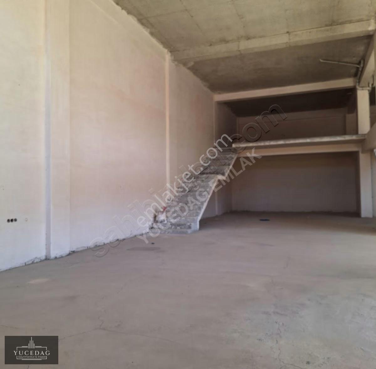 Banettin Suit Cadde'de Ticari İşletme Ruhsatlı Kiralık Dükkan - Görsel 22