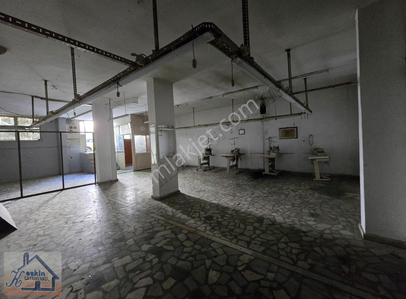 Kiralık Geniş Kullanımlı Dükkan / İşyeri - Görsel 7