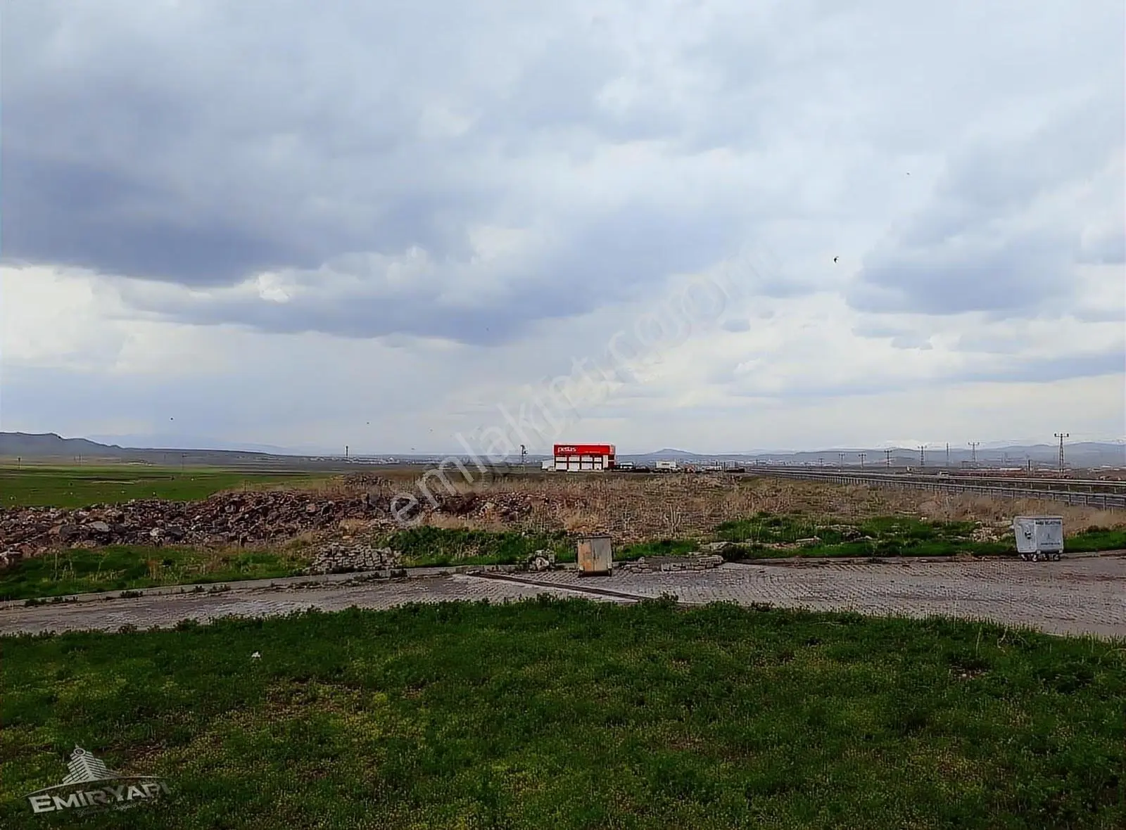Emir Emlak'tan Kurumsala Satılık 1000 M2 Köşe Başı Arsa - Görsel 2