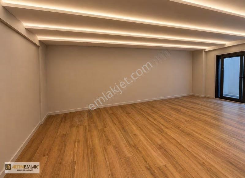 Satılık 5+1 Havuzlu Akıllı Villa Lüks Yaşamın Yeni Adresi - Görsel 3