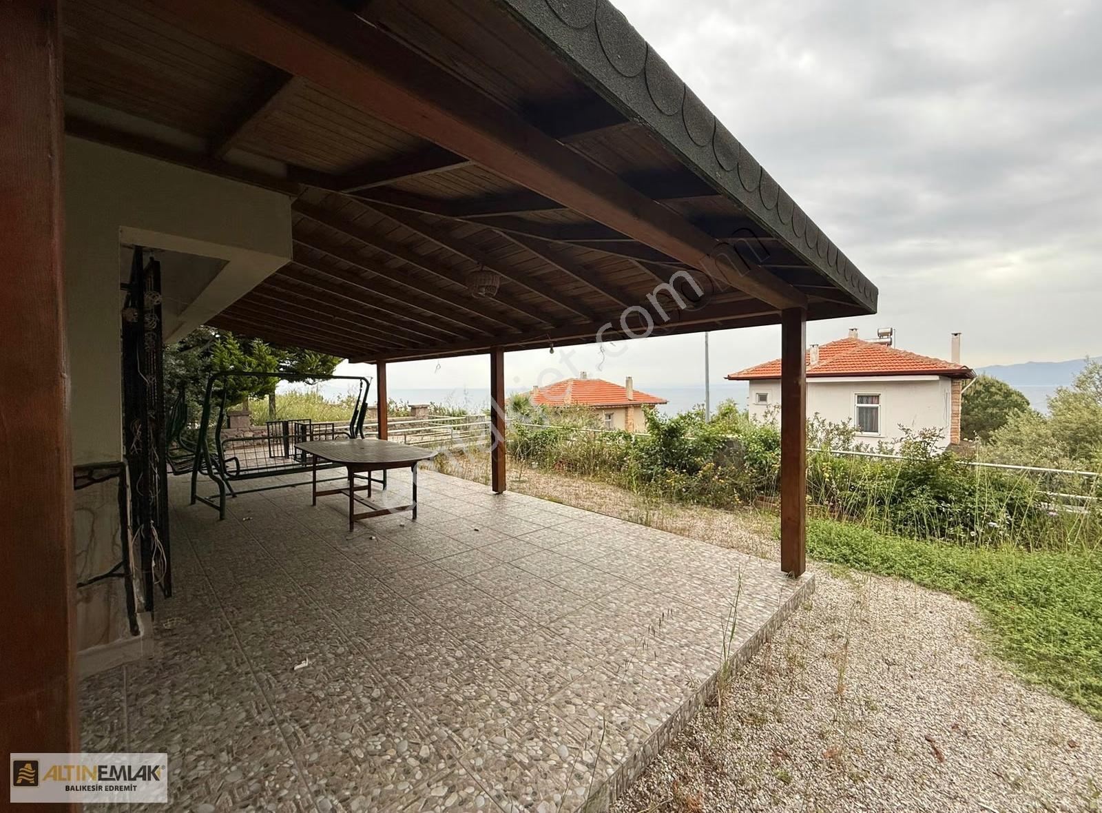 Assosda Denize Sıfır Satılık Villa 3+1 | Özel Koy & Plajlı Site - Görsel 4