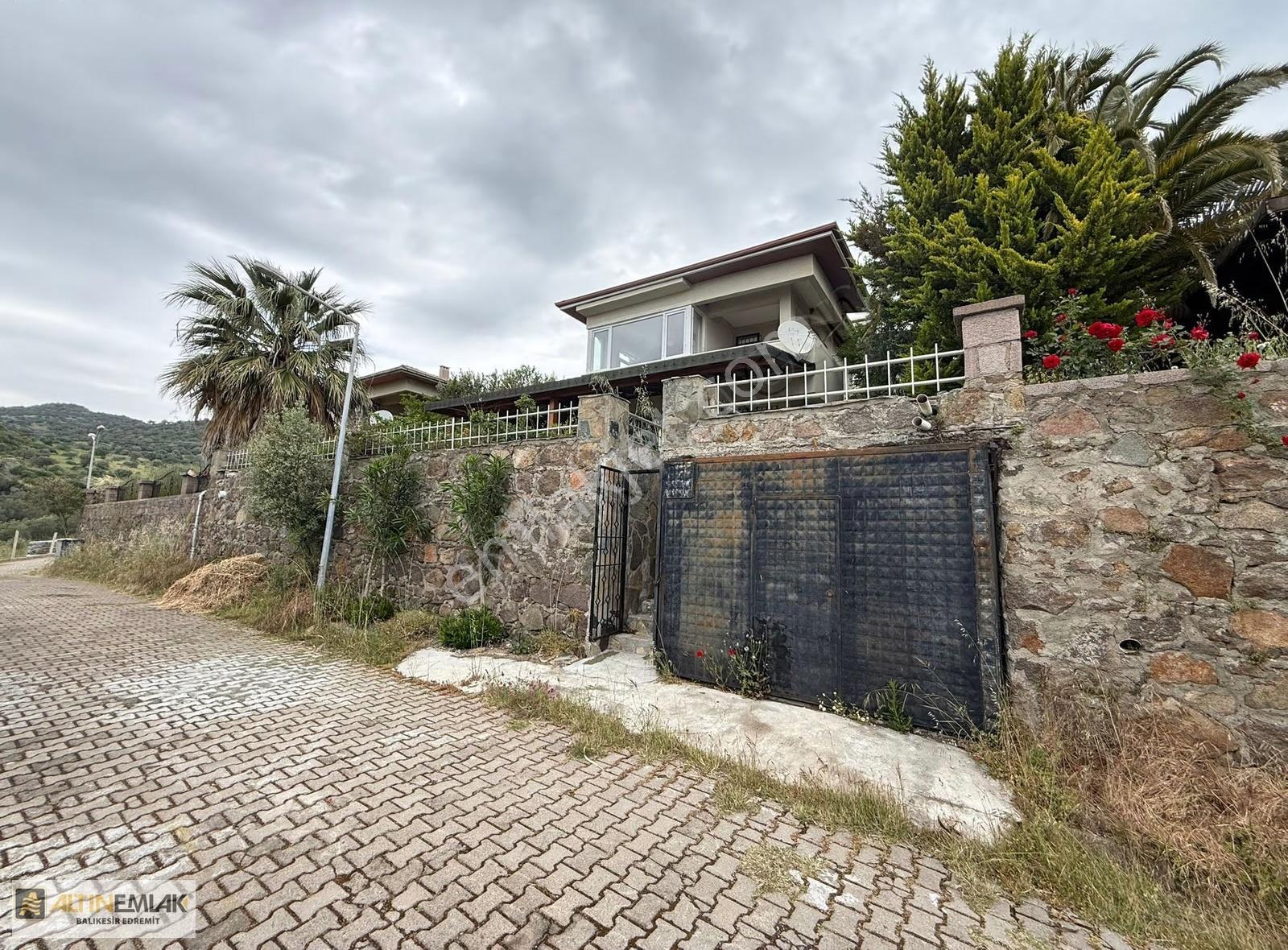 Assosda Denize Sıfır Satılık Villa 3+1 | Özel Koy & Plajlı Site - Görsel 7