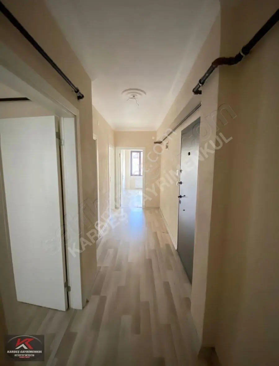 Merkezde, Ulaşıma Yakın, Modern Tasarımlı 2+1 Daire Fırsatı - Görsel 22