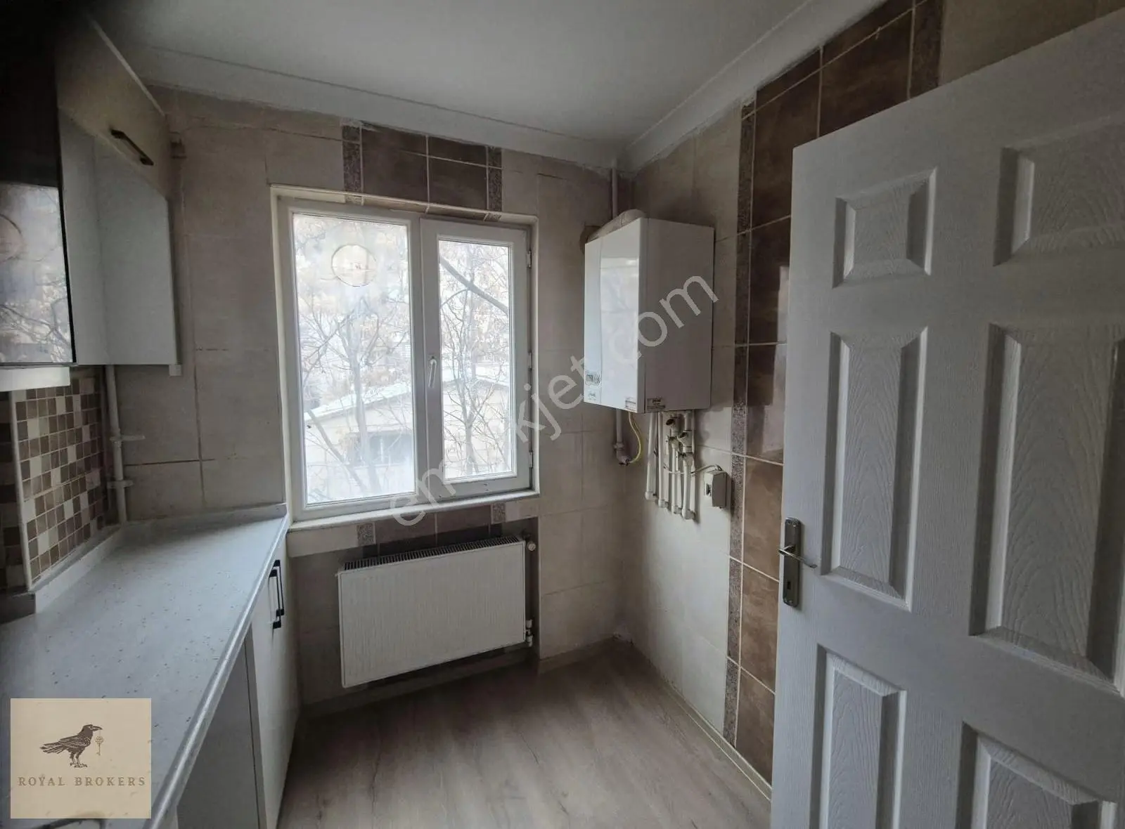 Kiralık, Ulus Şan Sokakta,konuta,ve Ofise Uygun 2+1, 3.kat