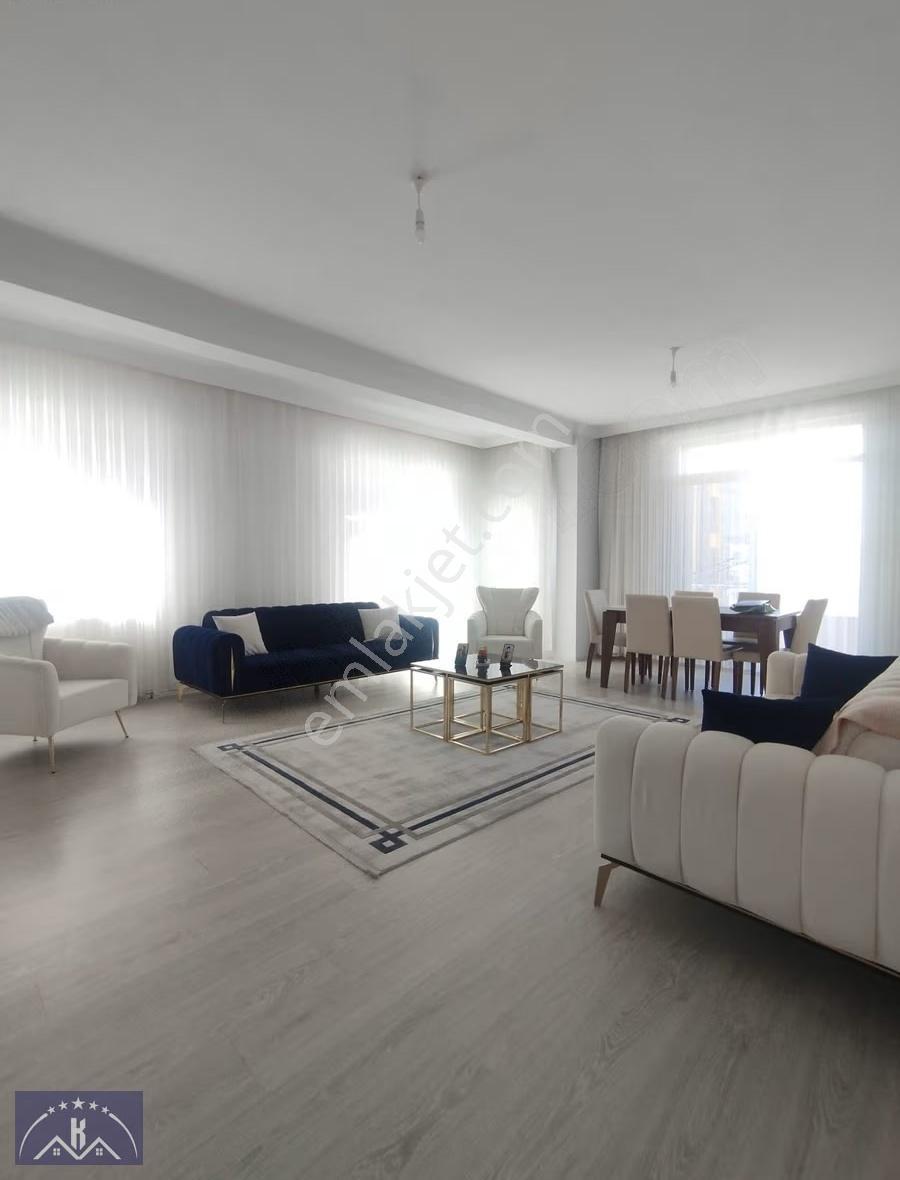 Burdur Merkez Bağlar Mah. 6+1 230m2 Ferah Satılık Dubleks - Görsel 4