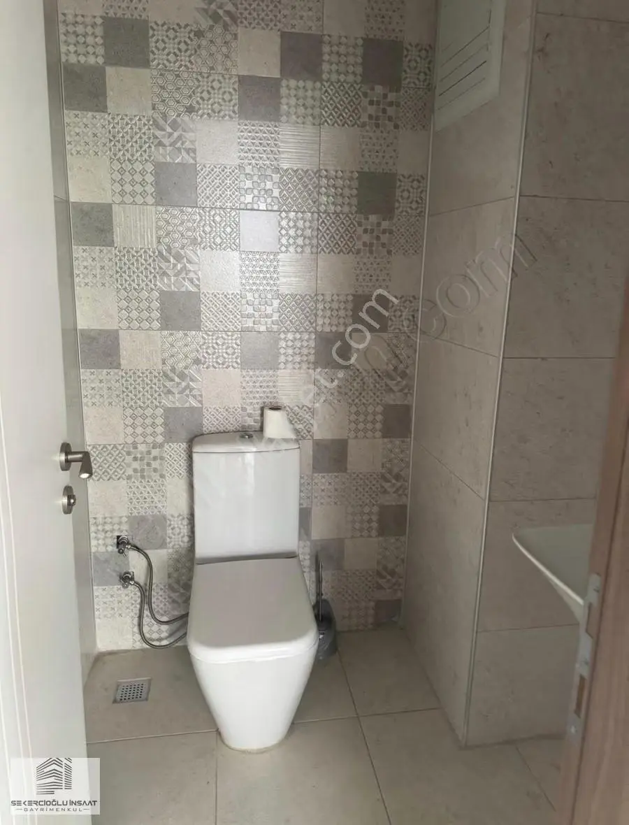 Çiftlikköy Merkezde Kiralık 100m² Ofis - Özdilek Yakını - Görsel 3