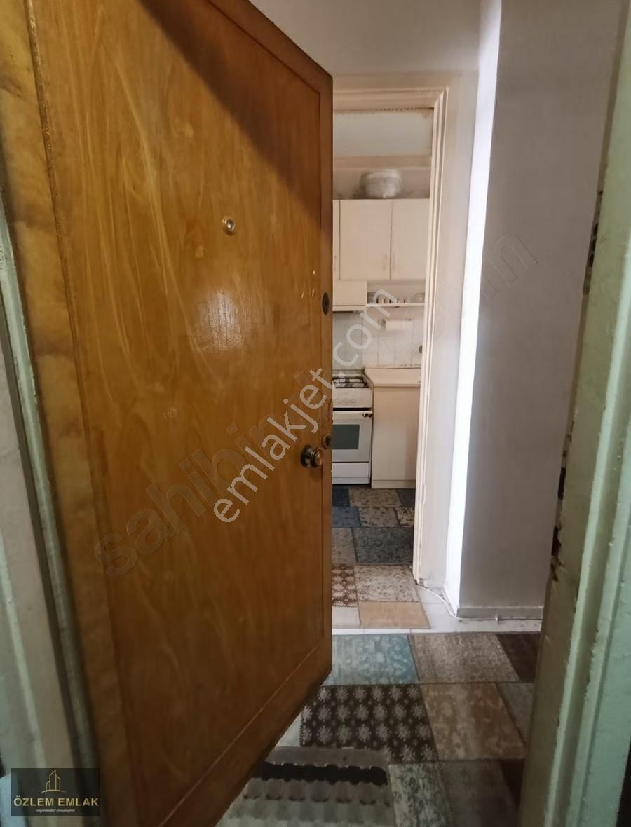 Özlem Den Günaydın Mahallesi Tadilata Uygun 2+1 Arakat Daire - Görsel 21