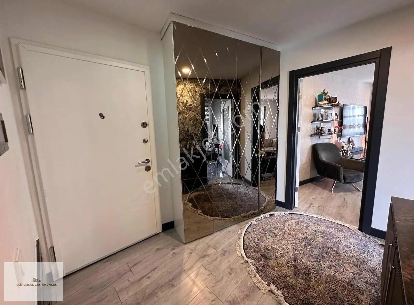 Elıf Emlaktan Talatpaşa | (luxury) Eşyalı 2+1 Kiralık Daire - Görsel 3
