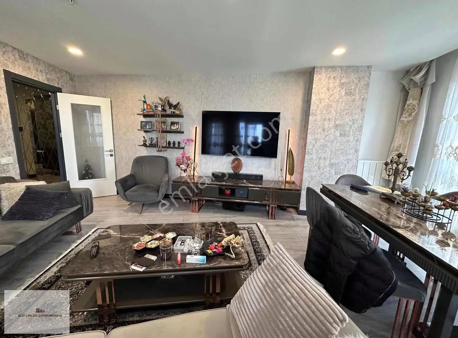 Elıf Emlaktan Talatpaşa | (luxury) Eşyalı 2+1 Kiralık Daire - Görsel 2