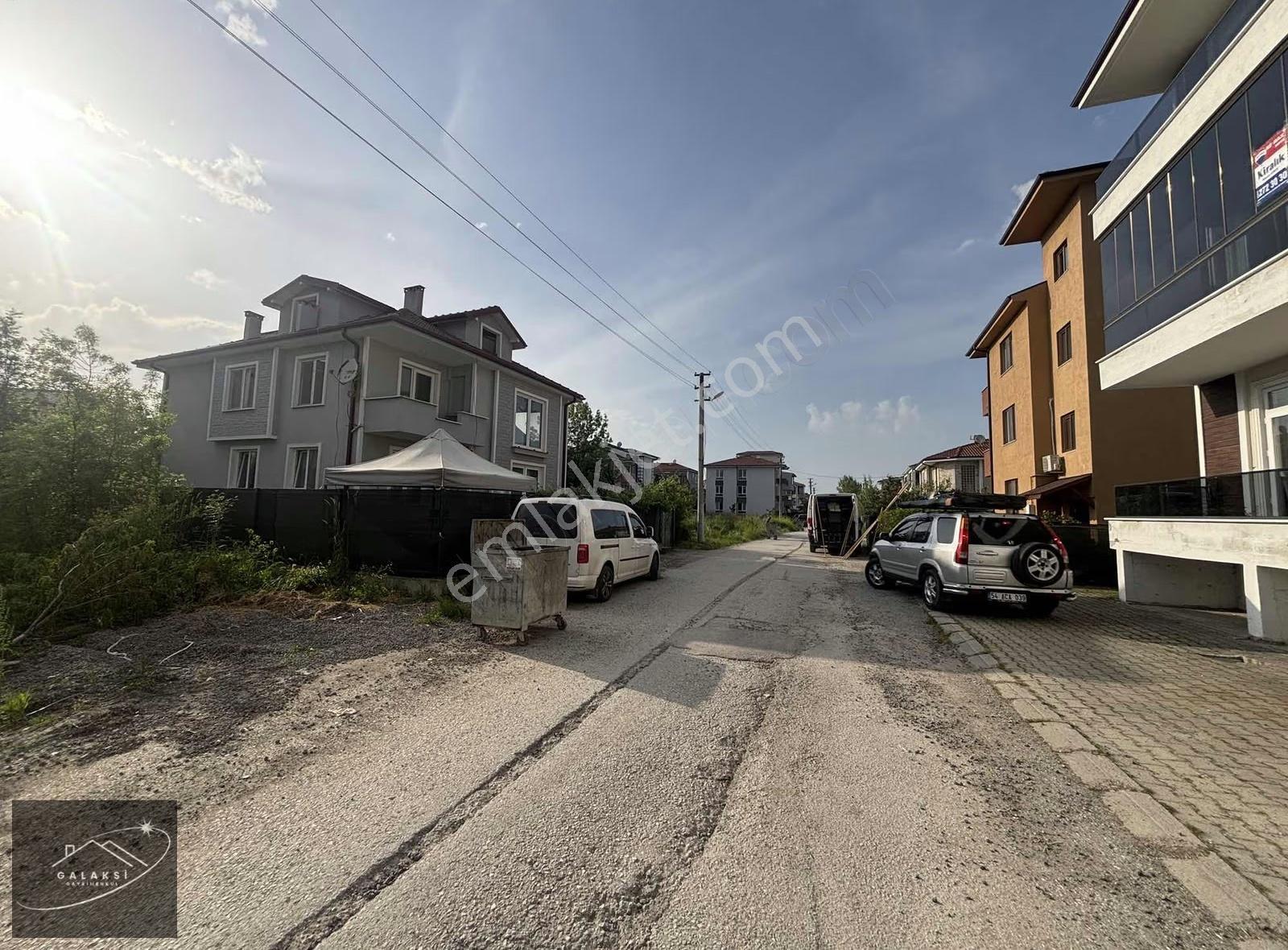 Krediye Uygun Serdivanda Geniş Merkezi Konum 2+1 Satılık Daire - Görsel 2