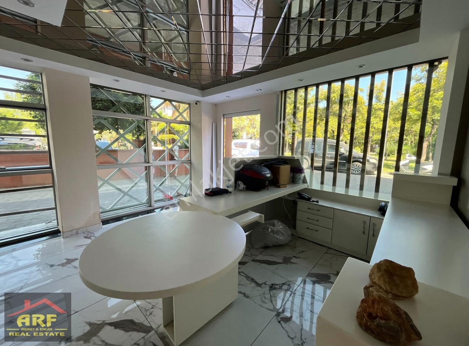 Konaklı Merkezde 160 M², 2 Katlı Kiralık Ofis / Dükkan - Görsel 21