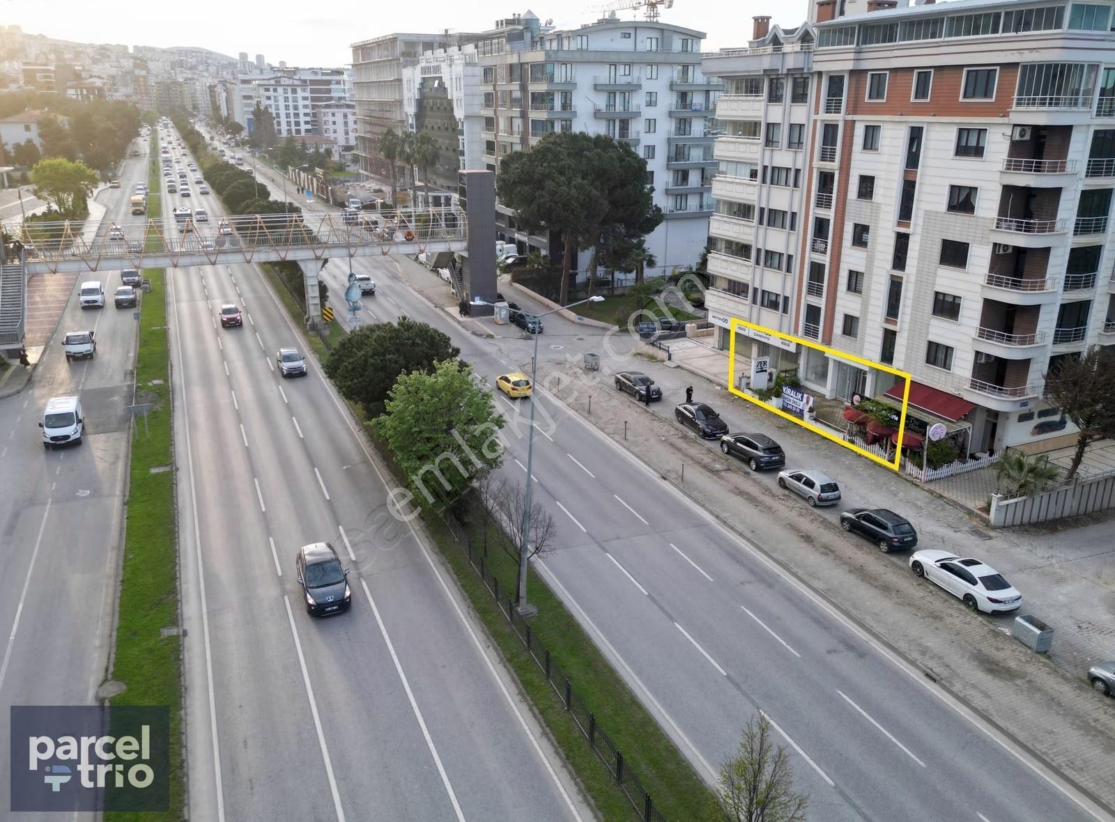 Atakum Atatürk Bulvarı'nda Caddeye Cephe 200 M2 Kiralık Dükkan - Görsel 9