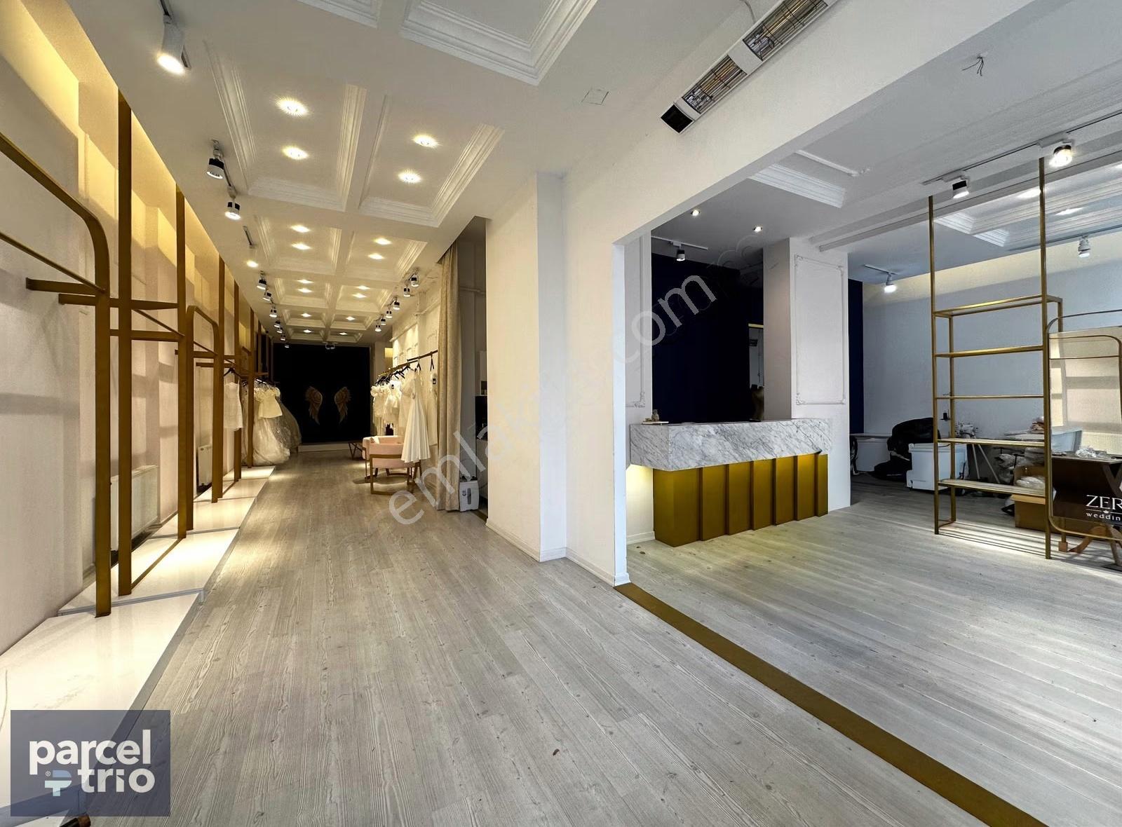 Atakum Atatürk Bulvarı'nda Caddeye Cephe 200 M2 Kiralık Dükkan - Görsel 2