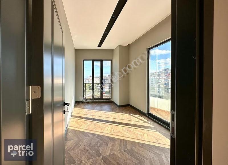 Atakum Körfez'de Site İçinde Ebeveyn Banyolu 2+1 Kiralık Daire - Görsel 16