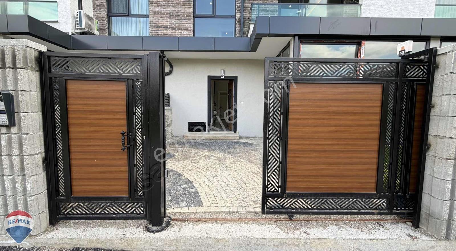 Remax Mavi'den Yazlık'ta Satılık 5+1 Satılık Villa - Görsel 34