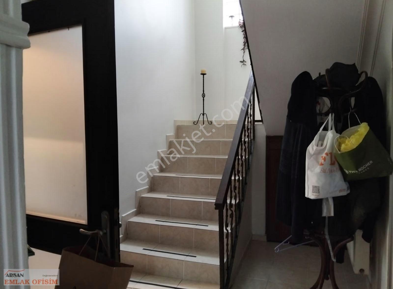D.dere Yukarı Mh'de 185 M2 Net 4+1 Triplex Müstakil Ev Ve Arsası - Görsel 6