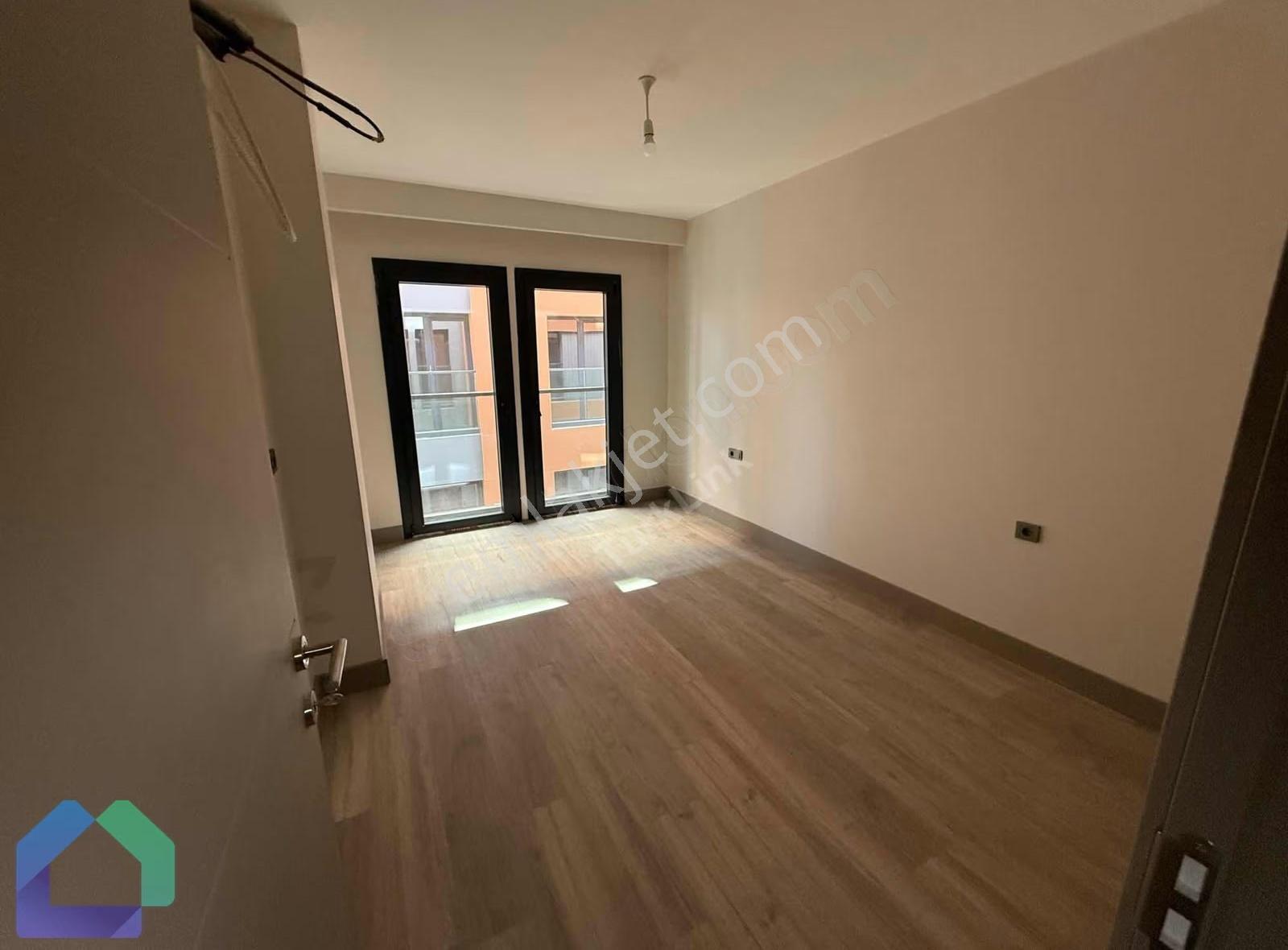 Altınköy Emlak Konut Sitesinde Sıfır 3+1 Satılık Daire - Görsel 32