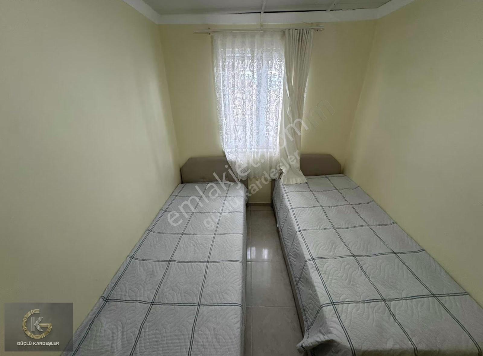 Güçlü Kardeşler Denize Sıfır 2 Ayrı Girişli 2+1 İster 4+1 Villa! - Görsel 32