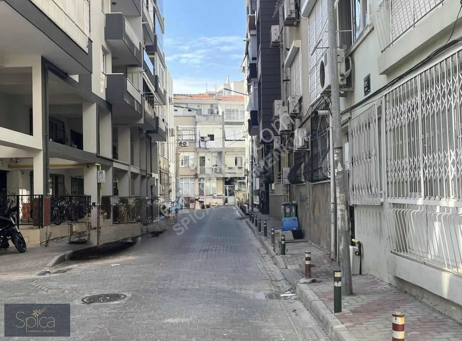 Karşıyaka Bahariye Merkezi Lokasyon Eşyalı Kiralık 3+1 Daire - Görsel 5